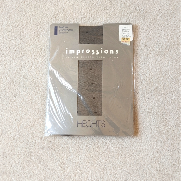 VTG Hecht's Impressions textured pantyhose NWT Size 3 - Picture 1 of 4